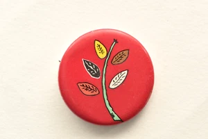 Botón Pinback Rama Oliva Multicolor-Símbolo de Paz De Colección-Hippy-Anti-Guerra - Imagen 1 de 2