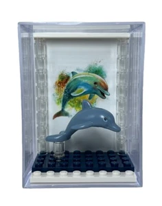 Minifigure Display Case For Lego Dolphin MINIFIG INCLUDED - Picture 1 of 5