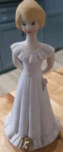 Aufwachsen Geburtstag Mädchen Enesco Alter 13 blond  - Bild 1 von 5