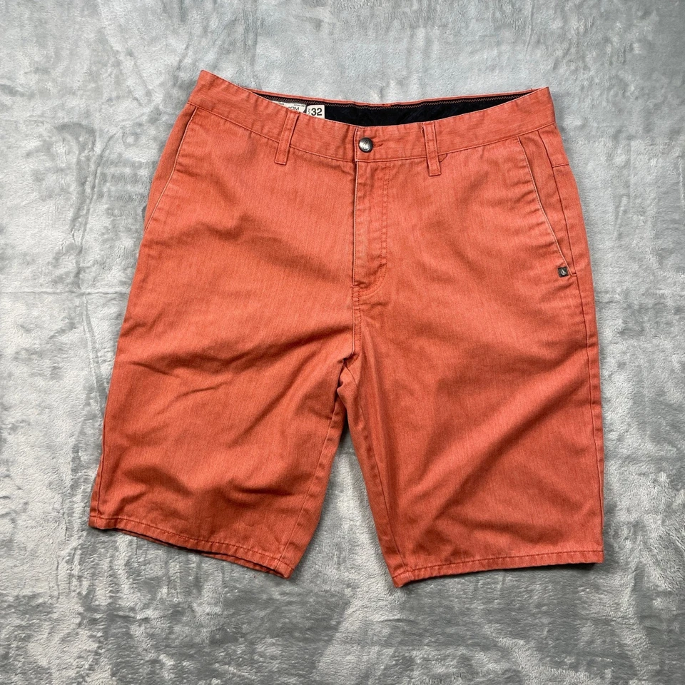Pantalón Corto Volcom Vmonty Sólido Hombre Talla 32 Rojo Coral Estilo Chino Informal Foto 1 de 4