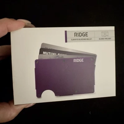 Ridge Wallet-Alaska Twilight w/Cash Strap~NEW*IN BOX*USA-Retail $95 - Image 1 of 4