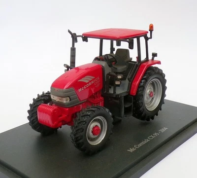 Hachette 1/43 Scale Model Tractor HT051 - 2004 McCormick CX95 - Red - Image 1 of 3