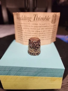 Daniel Riccio Boda Dedal Tono Dorado Bronce Firmado Coleccionable Matrimonio - Imagen 1 de 5