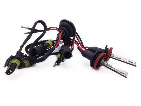 Pair Of Replacement H11 Xenon Hid Bulbs Lighting Lamp Spare Part 6000K Uk - Image 1 of 1