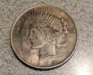 1922 P Peace US Silver Dollar - 90% Silver Circulated Ungraded Uncertified - Picture 1 of 4