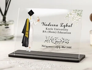 Female Muslim Graduation Gift - Islamic Gift for Her, Any YEAR Congratulations - Picture 1 of 7
