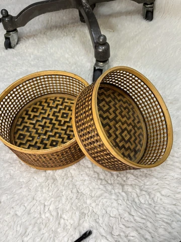 Vintage Woven Straw Grass Decorative Nesting Baskets Set of 2 Geometric Design Cover