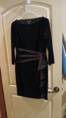 Vestido vaina de terciopelo con volantes talla 8 AMERICAN LIVING para mujer Foto 1 de 4