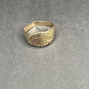 10k Vintage black hills gold ring grapes and leaves 4.25 grams size 10.5 - Picture 1 of 7