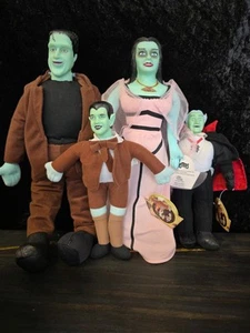 PELUCHE THE MUNSTERS DE TOY FUNCIONA USADO CON ETIQUETAS - Imagen 1 de 12