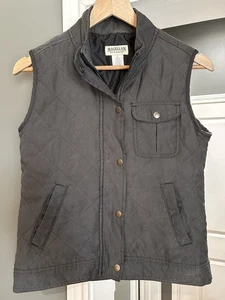 Magellan Women’s Quilted Vest Sz S Dark Gray Full Zip Classic Fit Adventure Gear - Picture 1 of 5