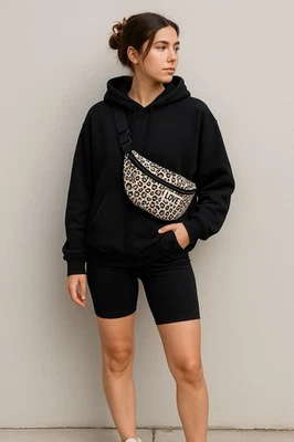 Bolso Bandolera Brighton Wild Cat Love Cinturón Leopardo Guepardo Estampado Animal Foto 1 de 4