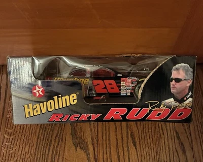 Ricky Rudd  #28 Texaco Havoline 2001 1/24 Scale Diecast Car New In Box - Image 1 of 3