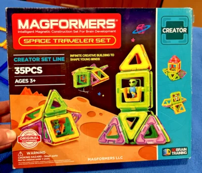 Magformers Space Traveler Set Magnet Toy Triangles Squares and Green Space Alien - Image 1 of 4
