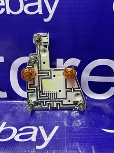 03-06 Soporte bombilla trasera izquierda mercedes w211 e320 halógeno 2118200177 - Imagen 1 de 12