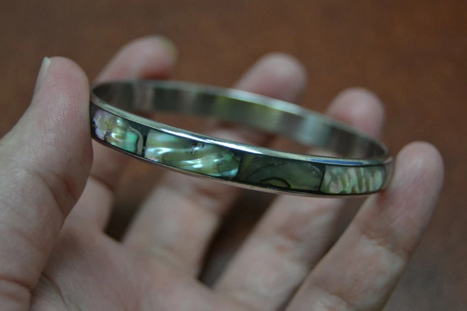 ABALONE SHELL SILVER PLATED BANGLE BRACELET 1/4" #B-421 - Image 1 of 1