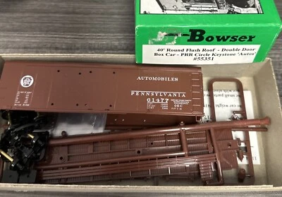 BOWSER HO Scale Kit #55351 40’ Round Flush Roof Dbl Door Box Car PRR - NEW! - Image 1 of 3