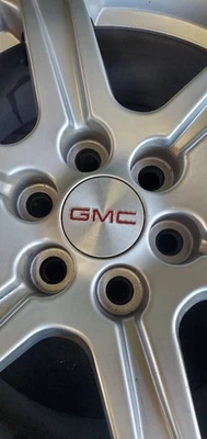 Rim Wheel 17x7-1/2 Silver Opt Rsc Fits 17-21 ACADIA 1129891 - Imagem 1 de 4