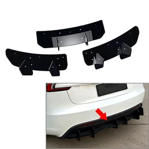 Protezione spoiler diffusore paraurti posteriore per Tesla Model 3 2023-2024 - Foto 1 di 8
