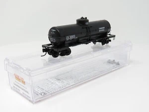 Micro-Trains N 06500316 Canadian National 39' Single Dome Tank Car Freight - Picture 1 of 10