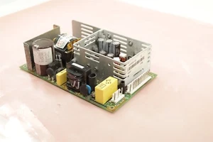 Unidad de fuente de alimentación detector TUV Waters ACQUITY UPLC Condor GPC80P-103 - Imagen 1 de 6