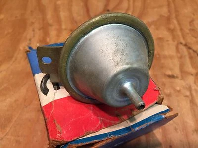 Dodge Plymouth Dart Cuda A 1960 a 67 carrocería 225 nos Mopar Vacuum Advance 2098209 Foto 1 de 2