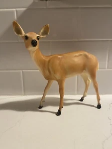 VINTAGE Breyer Whitetail Deer Doe 7.25" - Picture 1 of 5