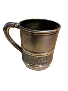 Antique Victorian Child’s Mug Engraved Emma Pairpoint Quadruple Plate 3.25” - Picture 1 of 5