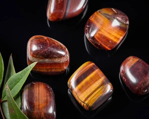 RED TIGERS EYE Tumbled Healing Crystals and Stones, Self Care, Unique Gift E1520 - Bild 1 von 10