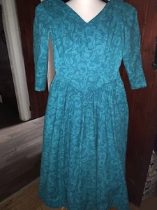 Vintage LAURA ASHLEY 80s Teal Green Size 10 Scroll Pattern In Gold Full Skirt - Picture 1 of 11