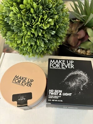 Make Up Forever Professional Paris Hd Skin Twist And Light Color 2.0 Medium. - Image 1 of 4