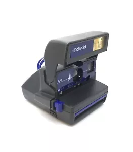 POLAROID - Vintage 636 Instant Film 1990s Camera Made In United Kingdon - Picture 1 of 8