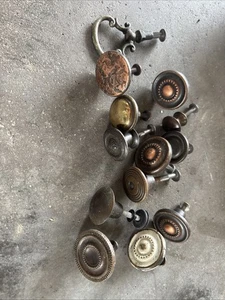 Vintage Antique Bronze And Brass Drawer Handles Knobs Pulls Lot Of 13 Very Old - Picture 1 of 2