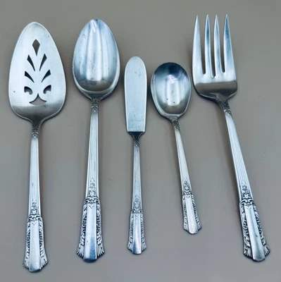 Wm Rogers TREASURE 5 piezas para servir cucharas pastel servidor tenedor mantequilla plato de plata Foto 1 de 4