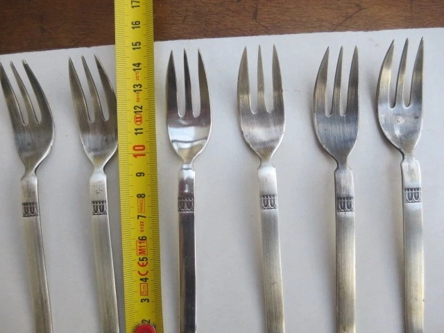 Posate - Forchette - Forchettine Per  dessert vintage +/- argento - Immagine 1 di 4