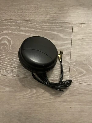 FCPO35163-SM-1K EAD - 2G (GSM/GPRS), 3G (UTMS) Antenna Through Hole/Bolted Mount - Image 1 of 2