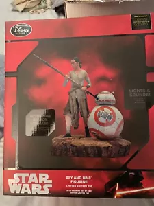 DISNEY STORE EXCLUSIVE REY AND BB-8 FIGURINE STATUE LIMITED EDITION 700 - Picture 1 of 4