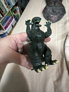 1994 Trendmasters Godzilla Wind Up Walker 4" Figure, Tested, Works! - Picture 1 of 6