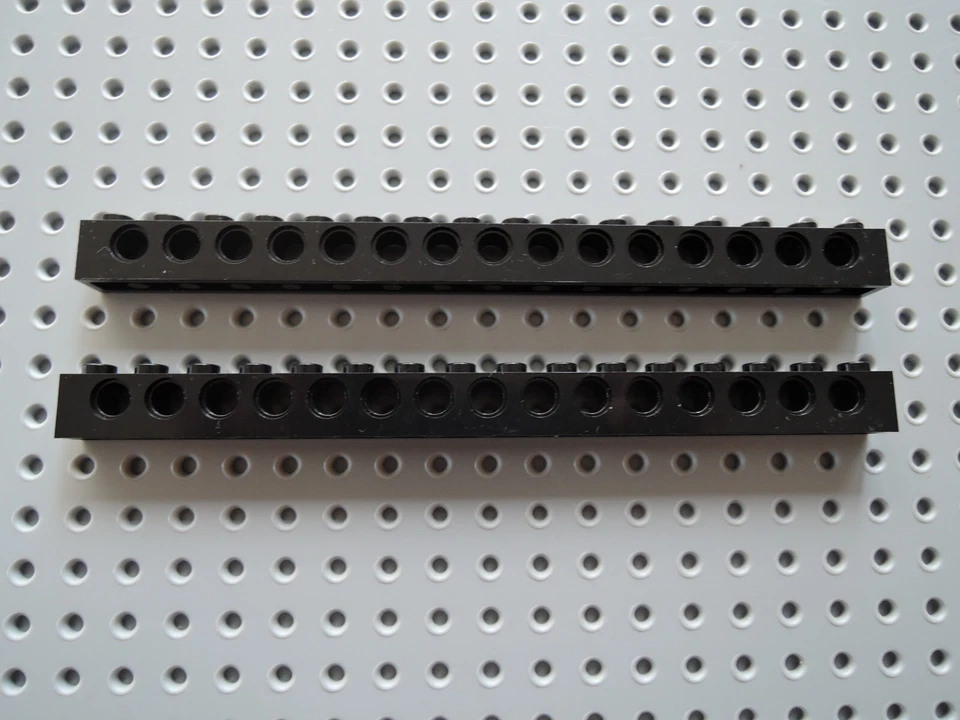 LEGO 2 x Technic Lochbalken 3703 1x16 15 Löcher  schwarz - Bild 1 von 1