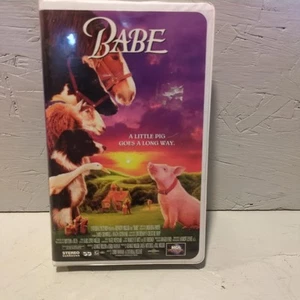 Babe VHS, 1995, Clamshell Pre-Owned - Picture 1 of 3