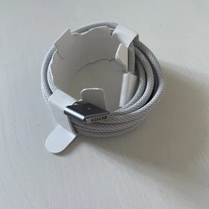 Genuine Official Apple USB-C to Magsafe 3 Cable 2 Metre MacBook Pro - Picture 1 of 2