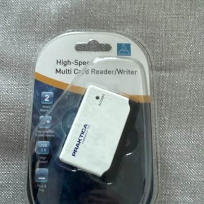 PRAKTICA High Speed Multi Card Reader / Writer USB 2.0 Plug&Play Ultra Slim - Bild 1 von 3