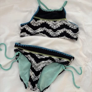 Justice Girls' Tie Dye Swimsuit Bikini Size Large (10) - Picture 1 of 10