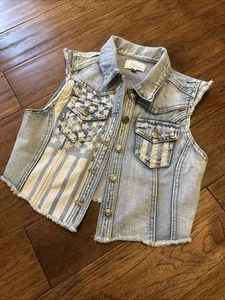 ChiOle Girls Medium Denim Jean Vest American Flag Fringe Distressed USA Stars - Picture 1 of 6