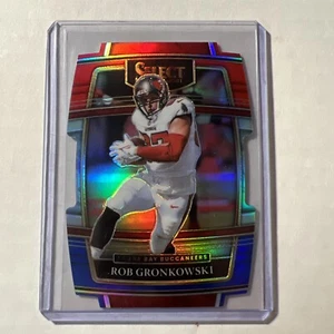 2021 Panini Select Rob Gronkowski #32 Concourse Level Red Blue Prizm Die-Cut - Picture 1 of 2