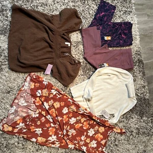 NEW MIXED LOT 5 PCE LEGGINGS DRESS TOP SWEATER WOMENS XL - Picture 1 of 11