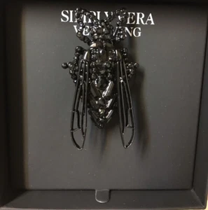 Vera Wang Black Crystals Fly Bug Insect Pin Brooch NIB Steampunk Goth Moth - Picture 1 of 3