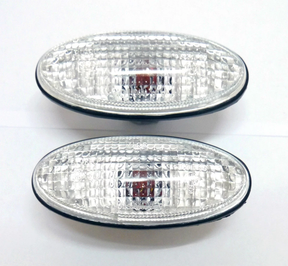CLEAR Side Indicators Repeaters For Nissan March K11 Navara D22 Silvia 200SX - Изображение 1 из 4