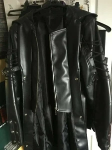 Langer schwarzer Kunstleder Goth Biker Matrix Mantel für Herren - 50 Zoll Brustumfang (127 cm) - Bild 1 von 5