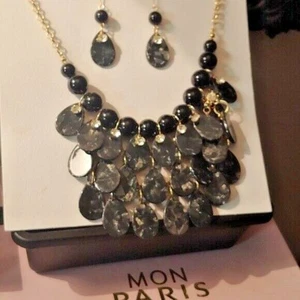 Time And Tru Necklace And Earrings Set - Picture 1 of 4